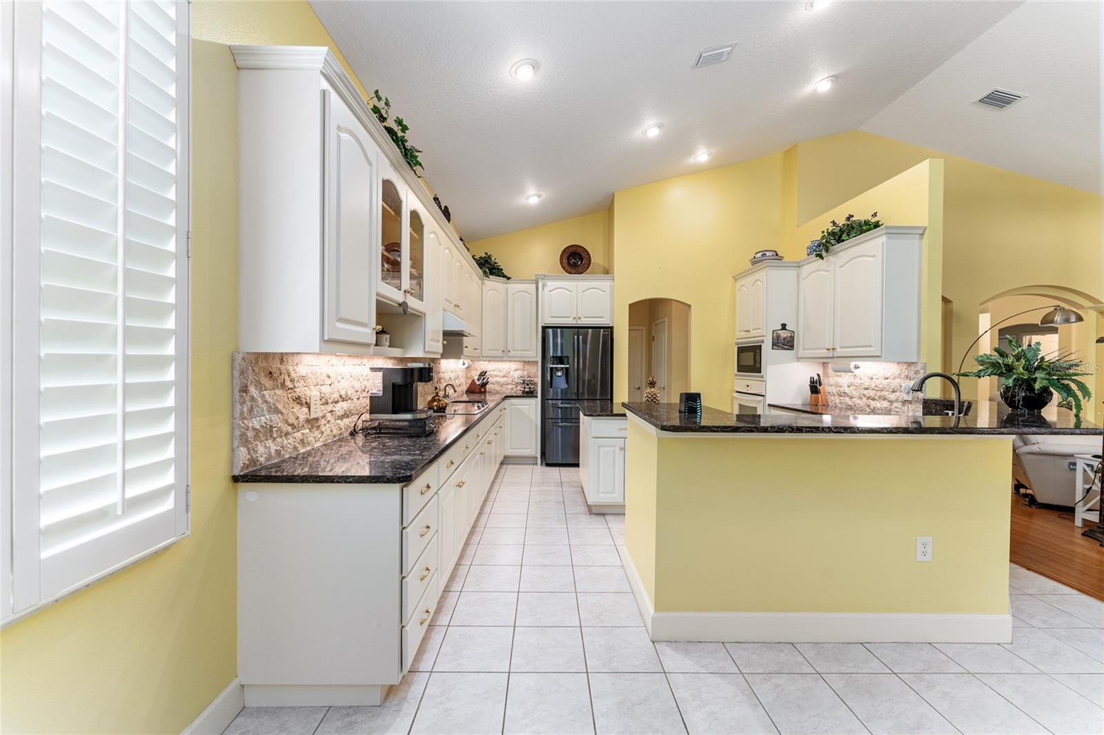 Image 21 of 91 For 20860 36th Street