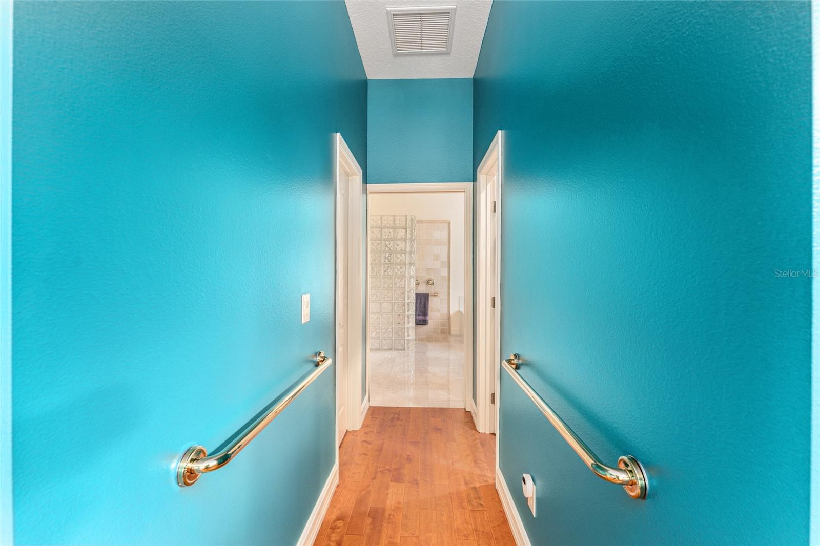 Image 30 of 91 For 20860 36th Street