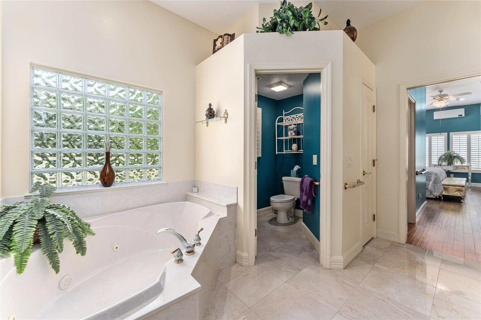 Image 37 of 91 For 20860 36th Street