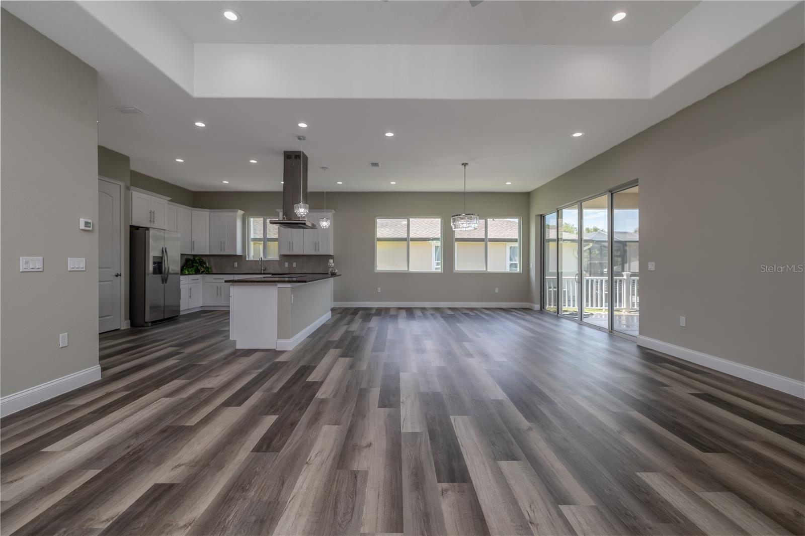 Image 11 of 47 For 9 Coolidge Court