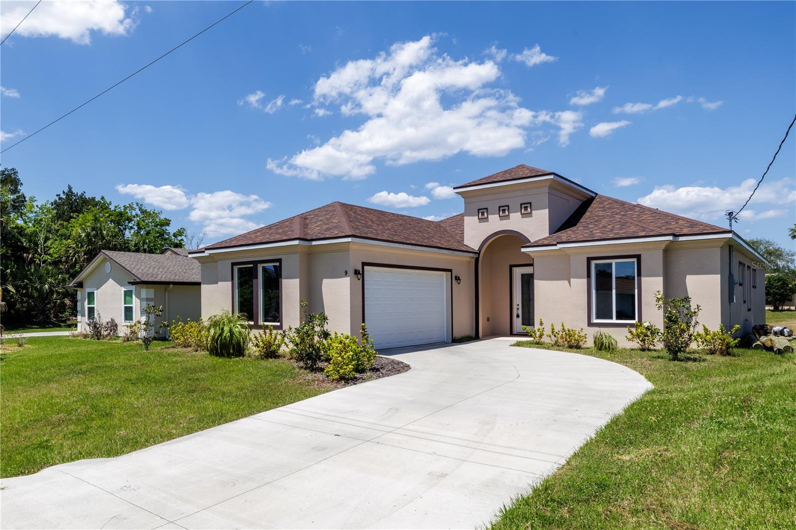 Image 2 of 47 For 9 Coolidge Court