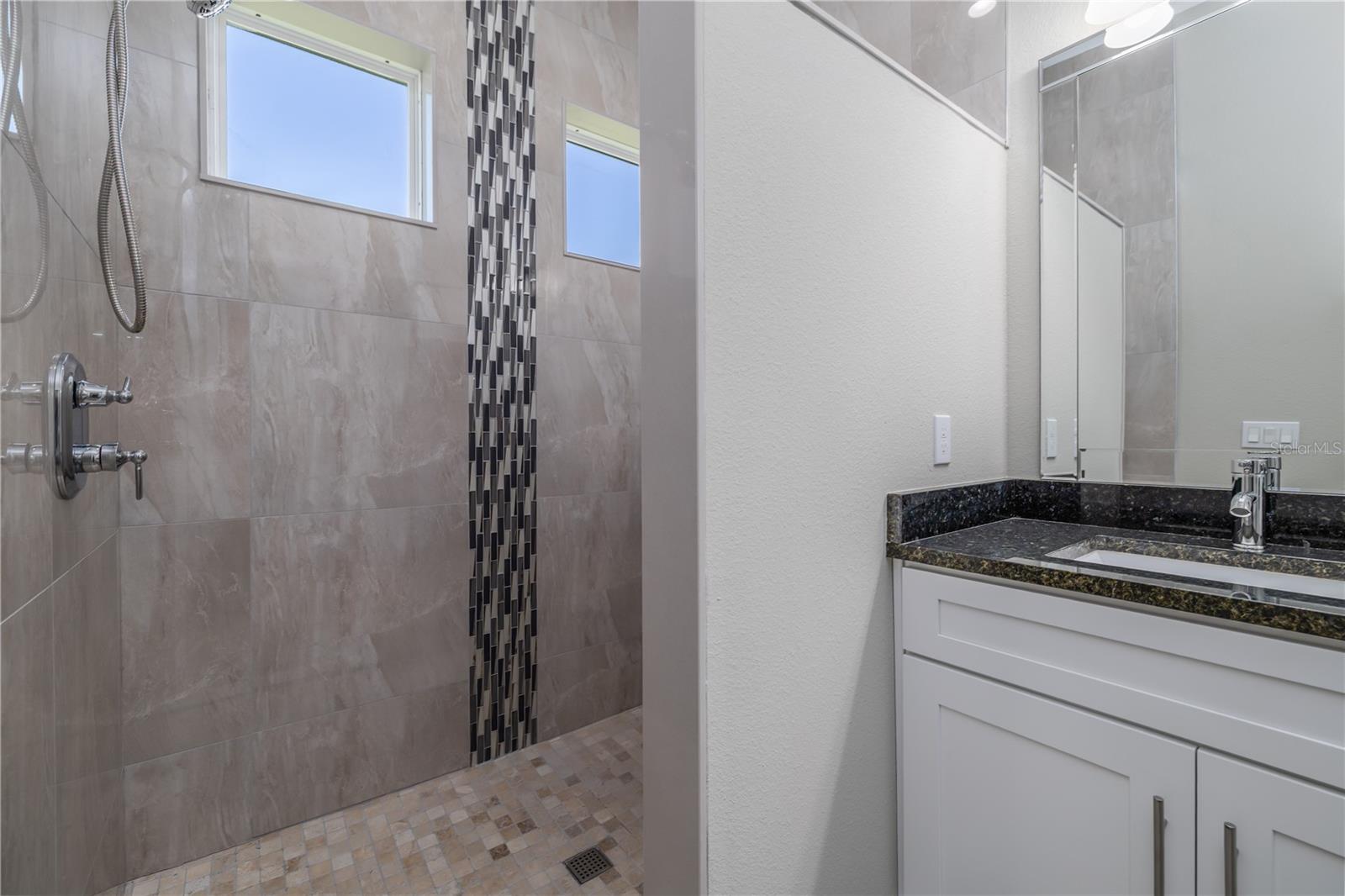 Image 27 of 47 For 9 Coolidge Court