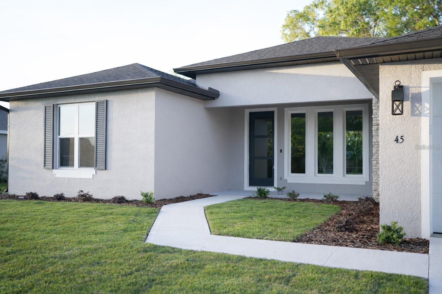 Image 2 of 38 For 23 Banner Lane