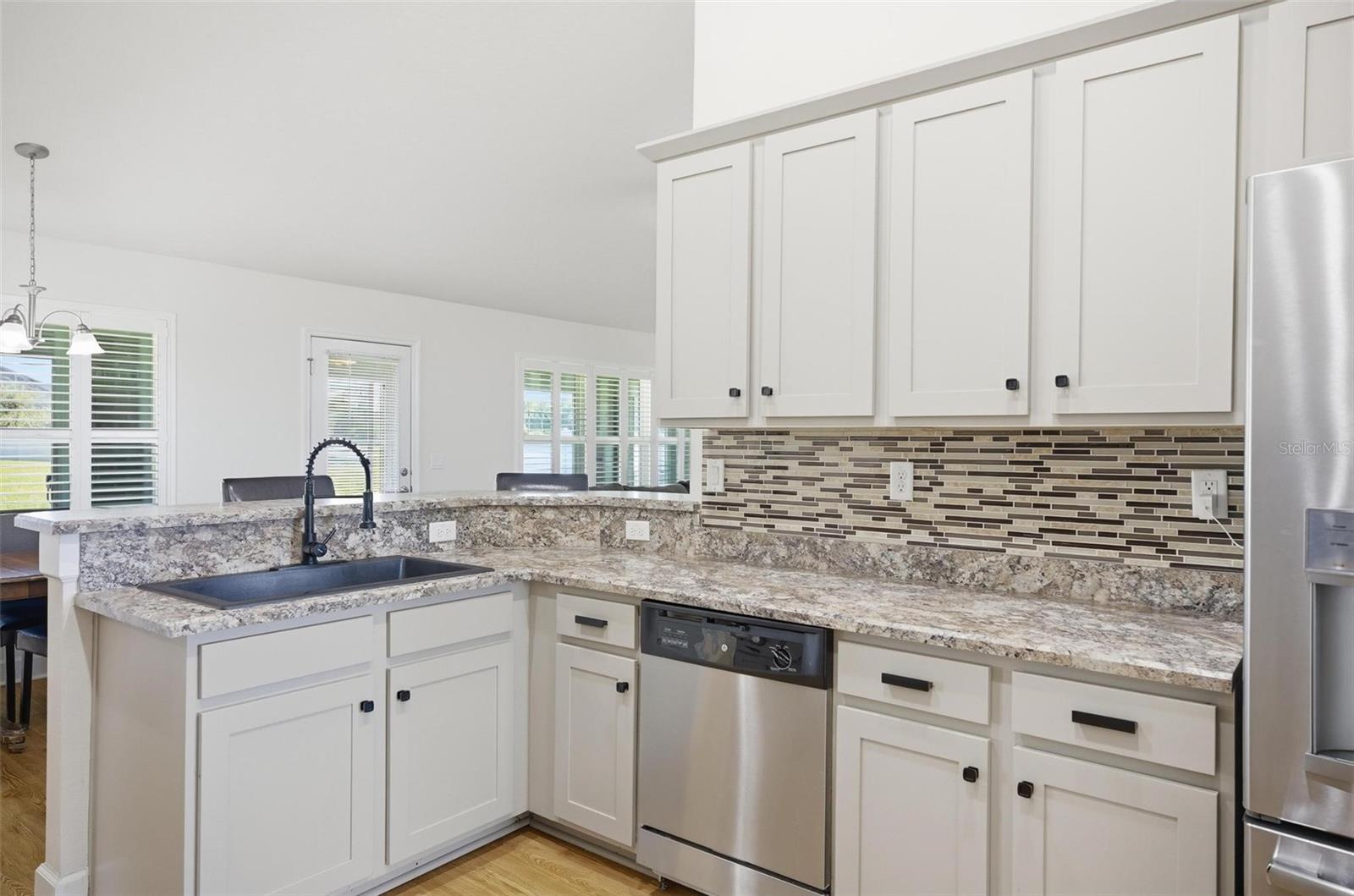 Image 32 of 72 For 18 Eagle Lake Drive