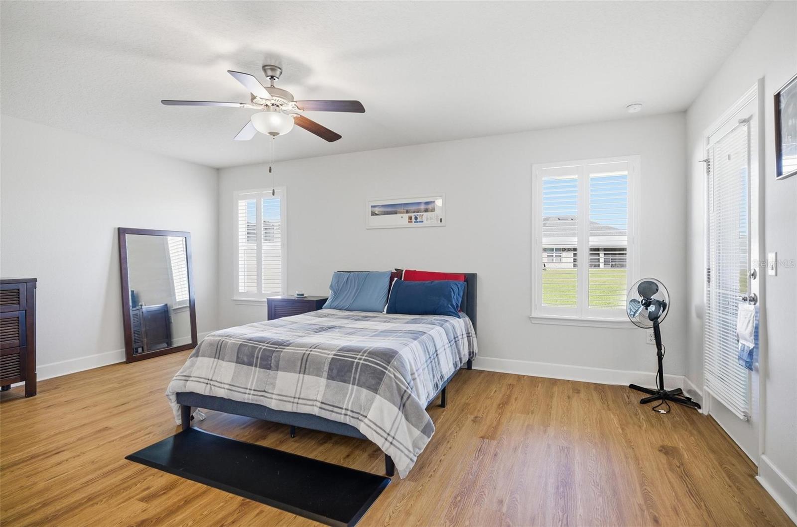 Image 34 of 72 For 18 Eagle Lake Drive