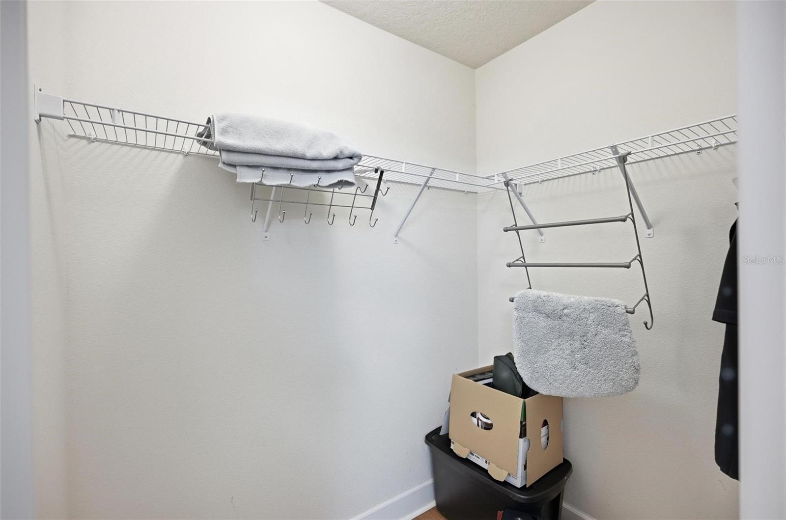 Image 43 of 72 For 18 Eagle Lake Drive