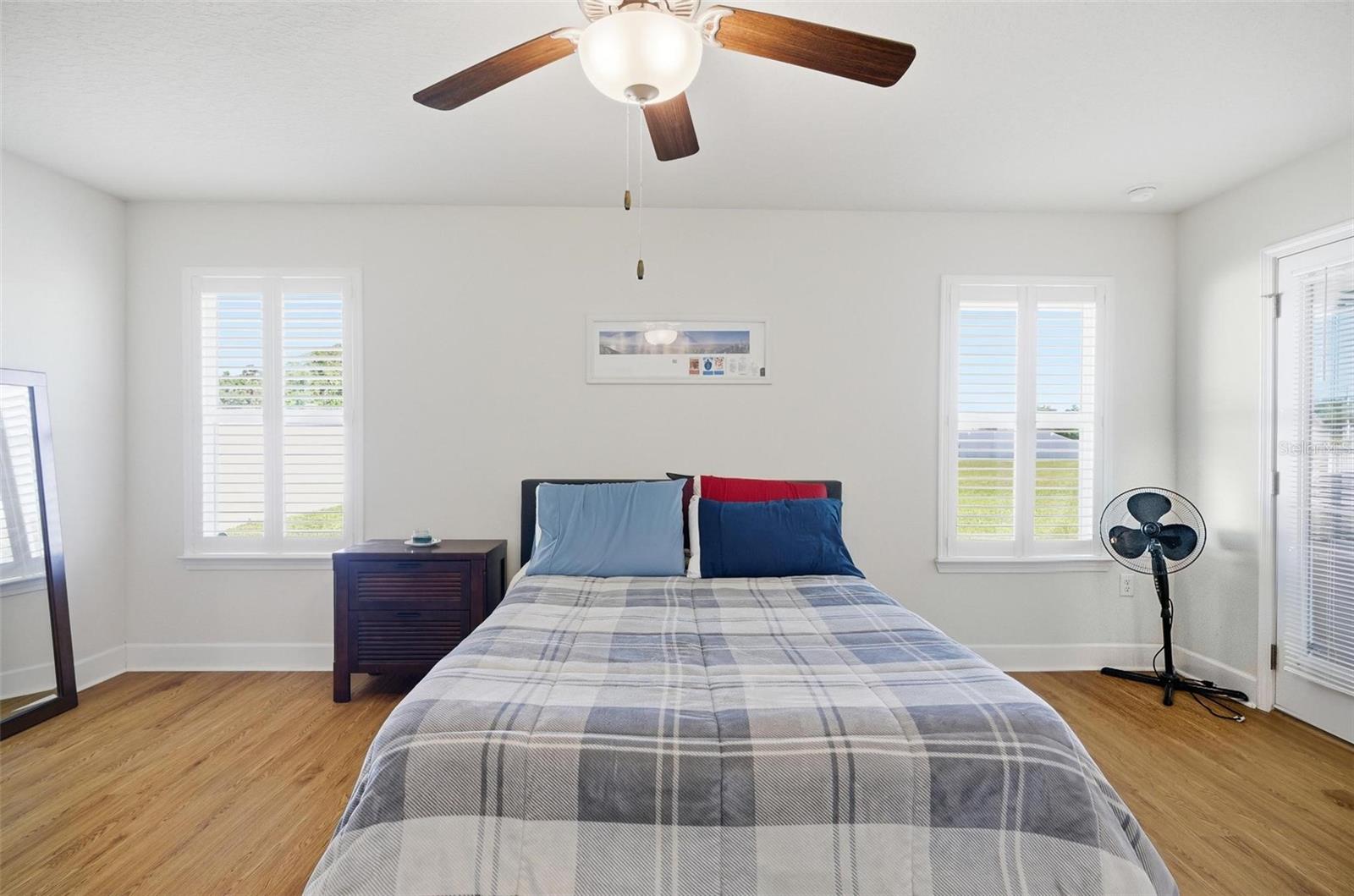 Image 47 of 72 For 18 Eagle Lake Drive