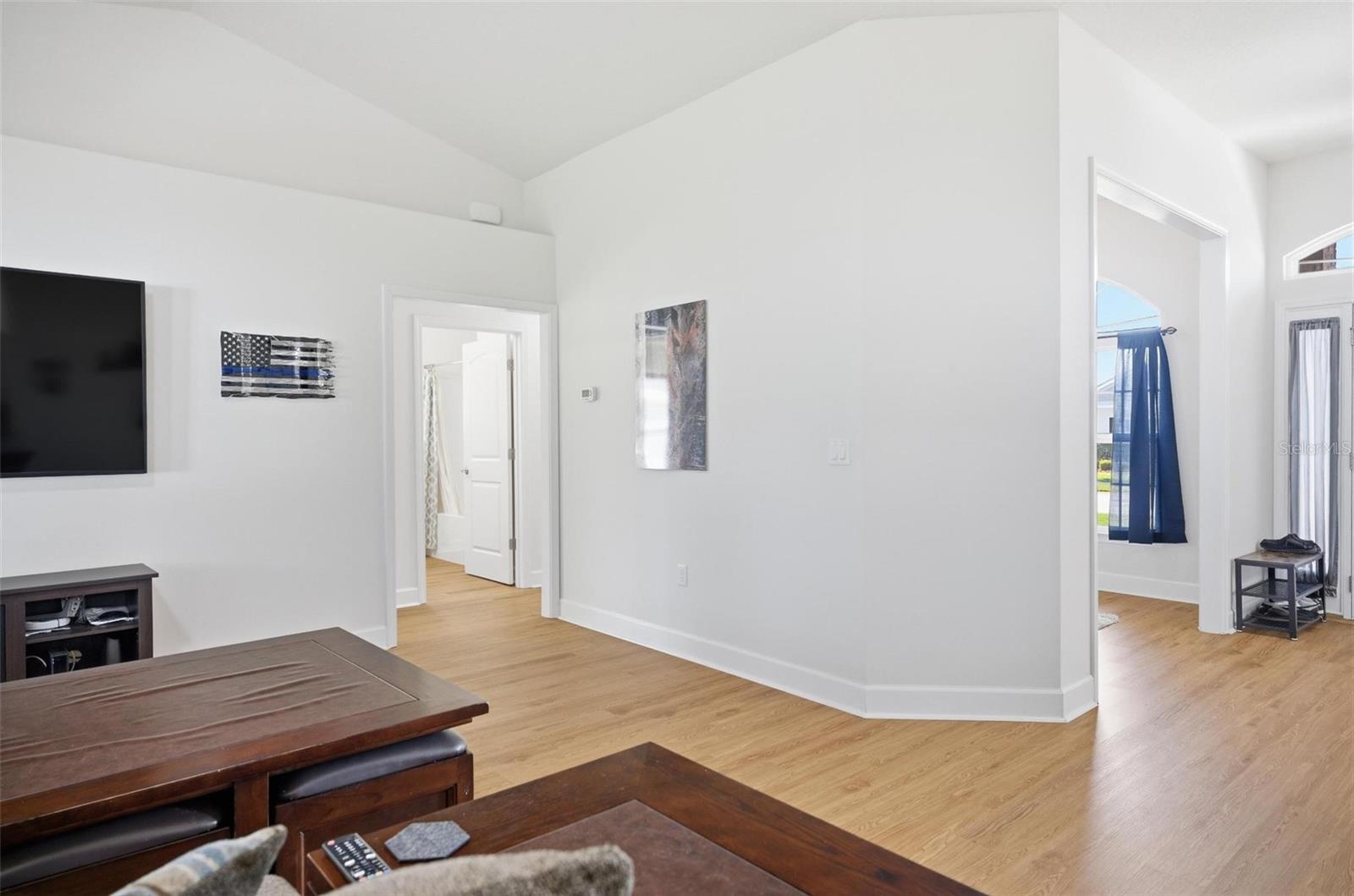 Image 49 of 72 For 18 Eagle Lake Drive