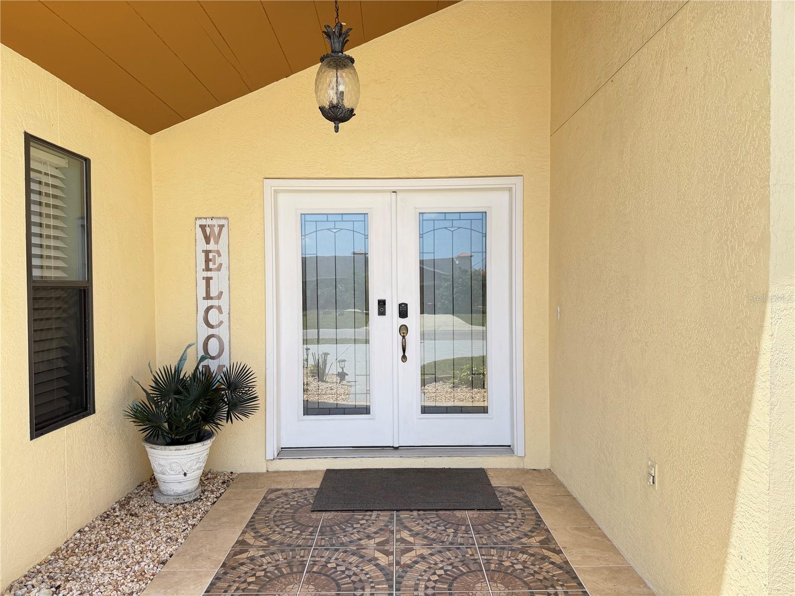 Image 33 of 33 For 18 Classic Court S