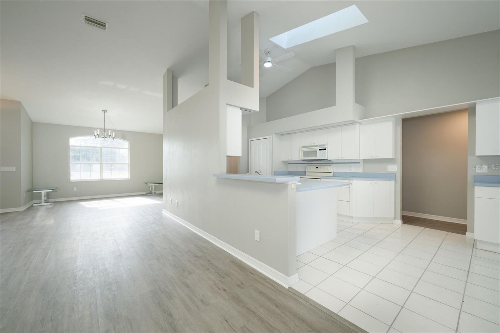 Image 9 of 43 For 133 Wood Haven Drive
