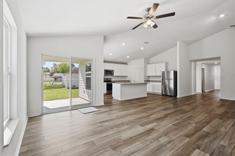 Image 9 of 60 For 19 Pineapple Drive