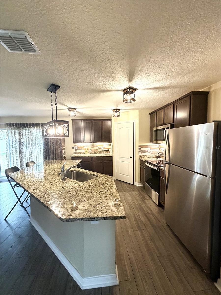 Image 10 of 28 For 37 Rickenbacker Drive