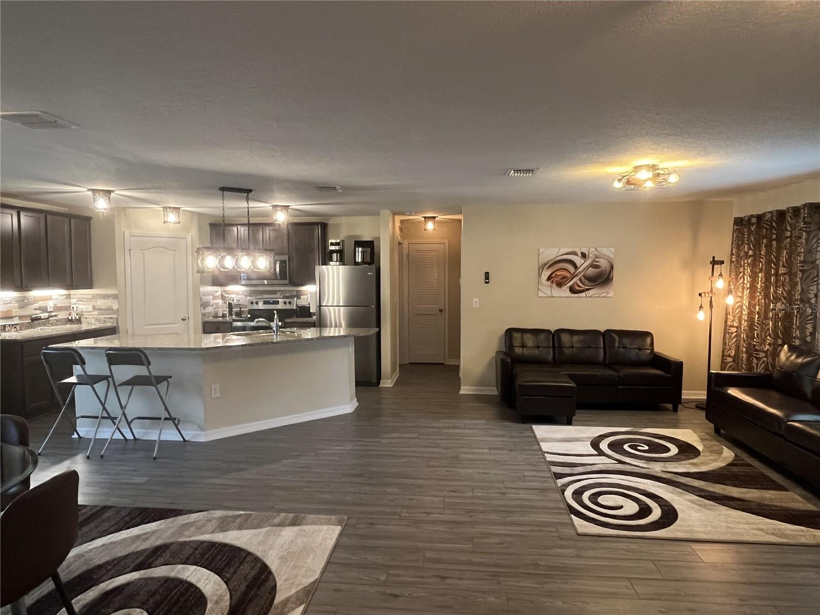 Image 11 of 28 For 37 Rickenbacker Drive