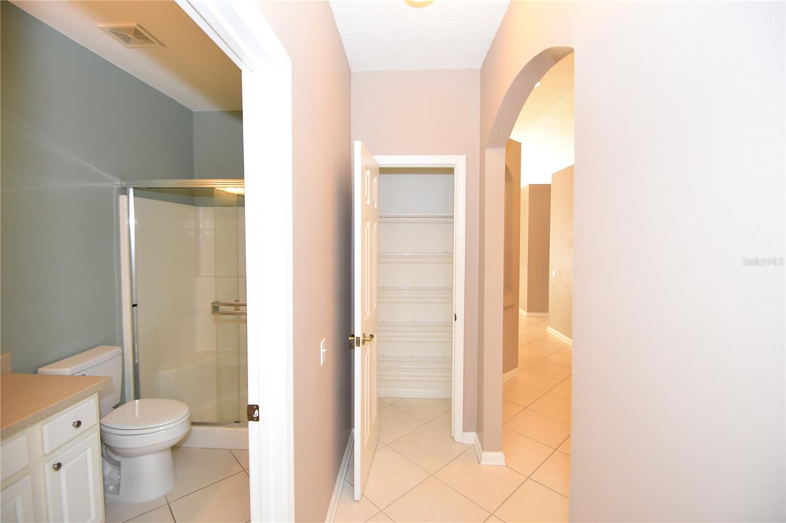 Image 24 of 38 For 11 Deerfield Court