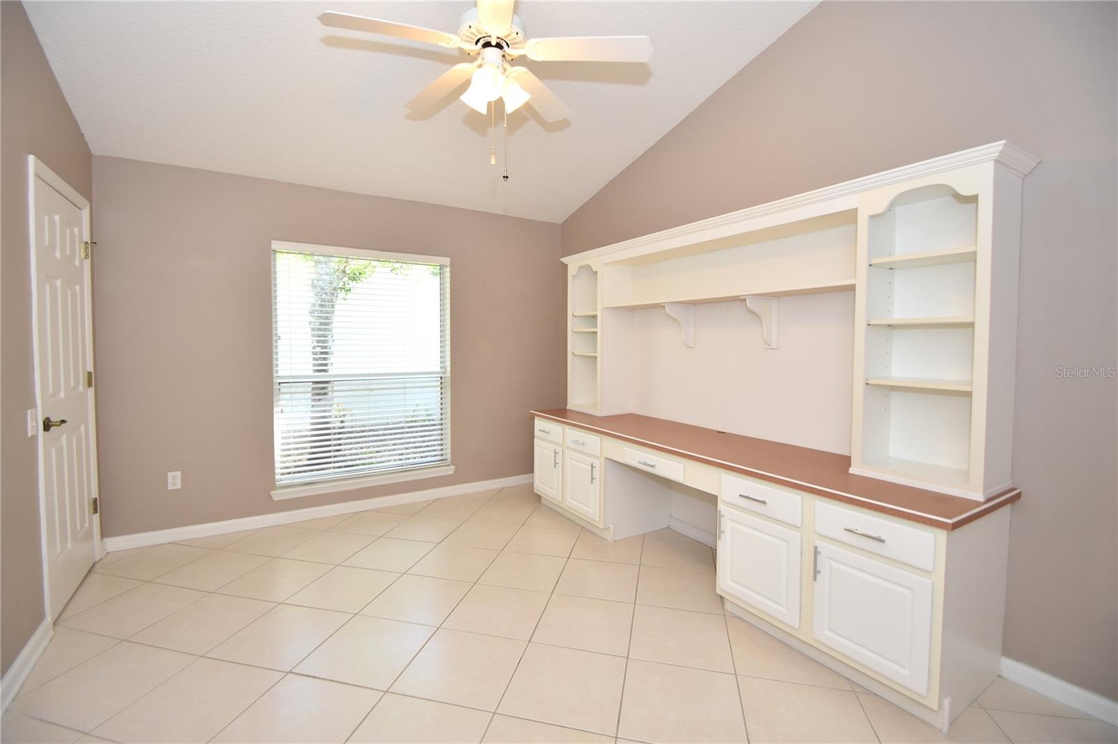 Image 26 of 38 For 11 Deerfield Court