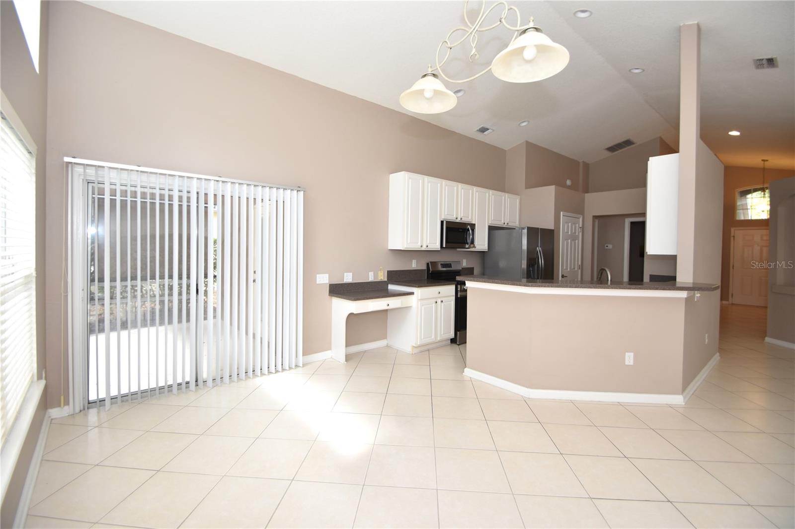 Image 6 of 38 For 11 Deerfield Court
