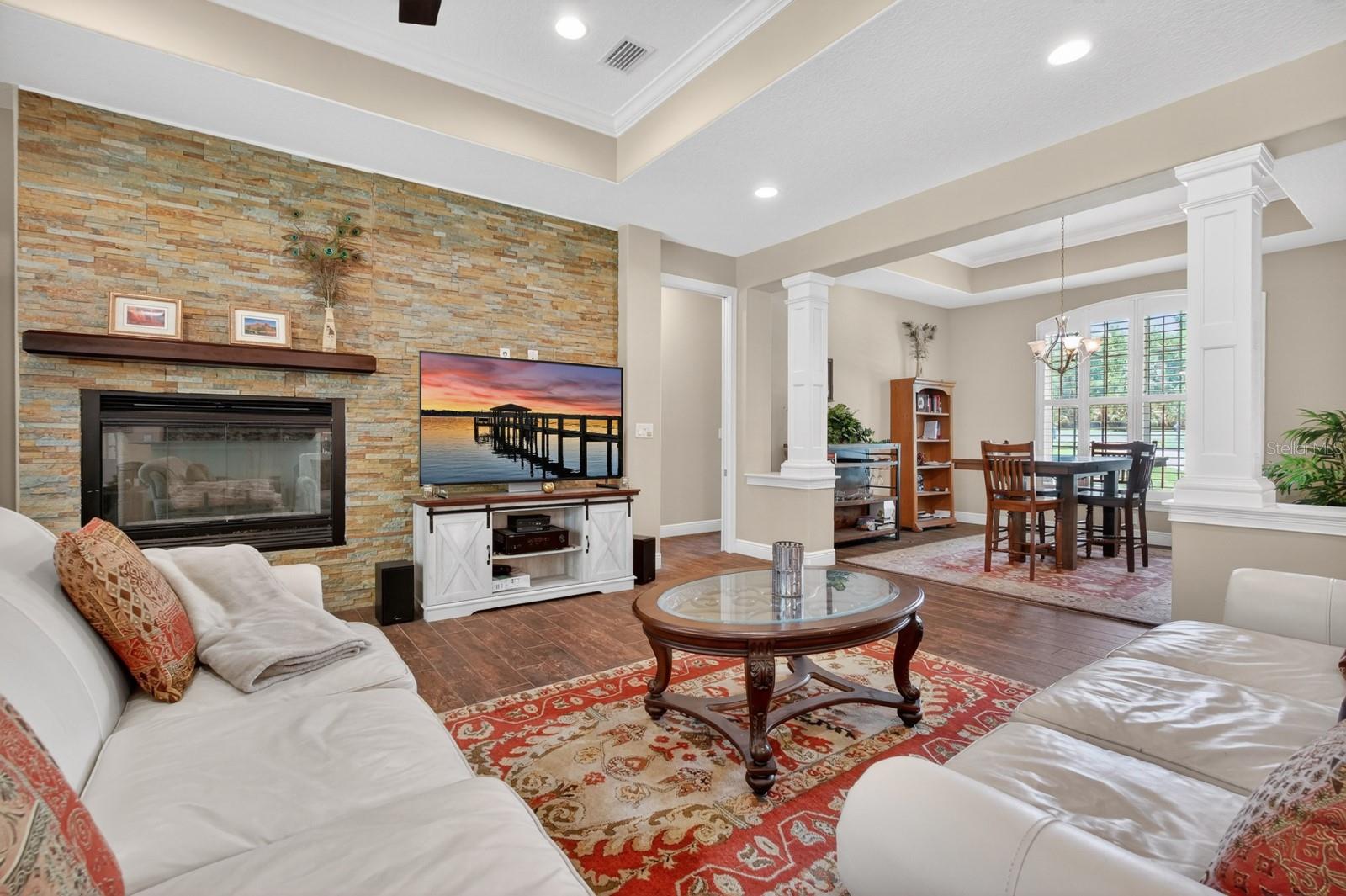 Image 12 of 76 For 1806 Glenwood Oaks Lane