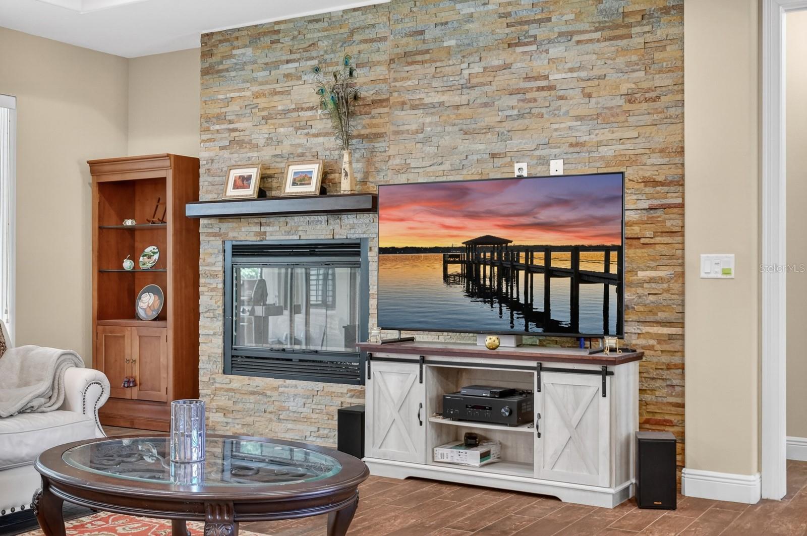 Image 14 of 76 For 1806 Glenwood Oaks Lane