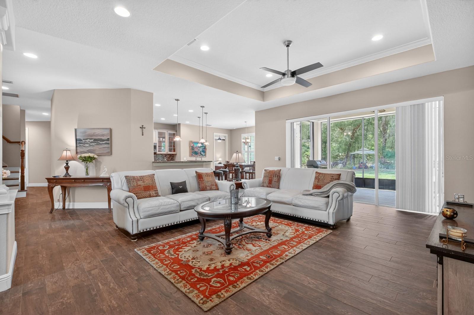 Image 15 of 76 For 1806 Glenwood Oaks Lane