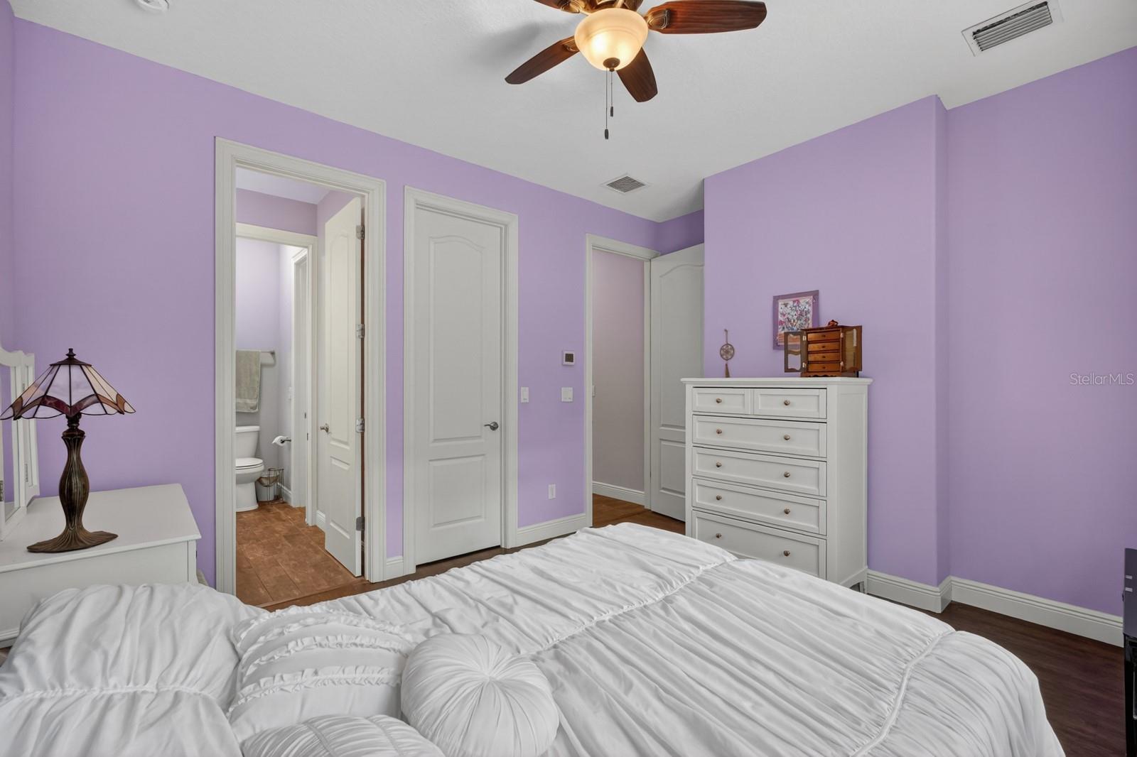 Image 30 of 76 For 1806 Glenwood Oaks Lane