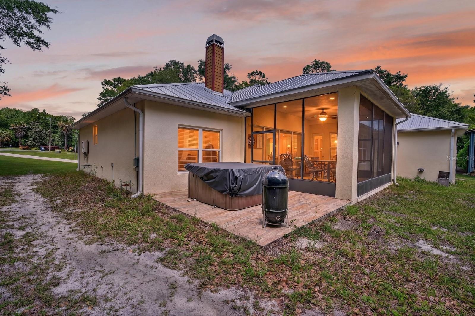 Image 4 of 76 For 1806 Glenwood Oaks Lane