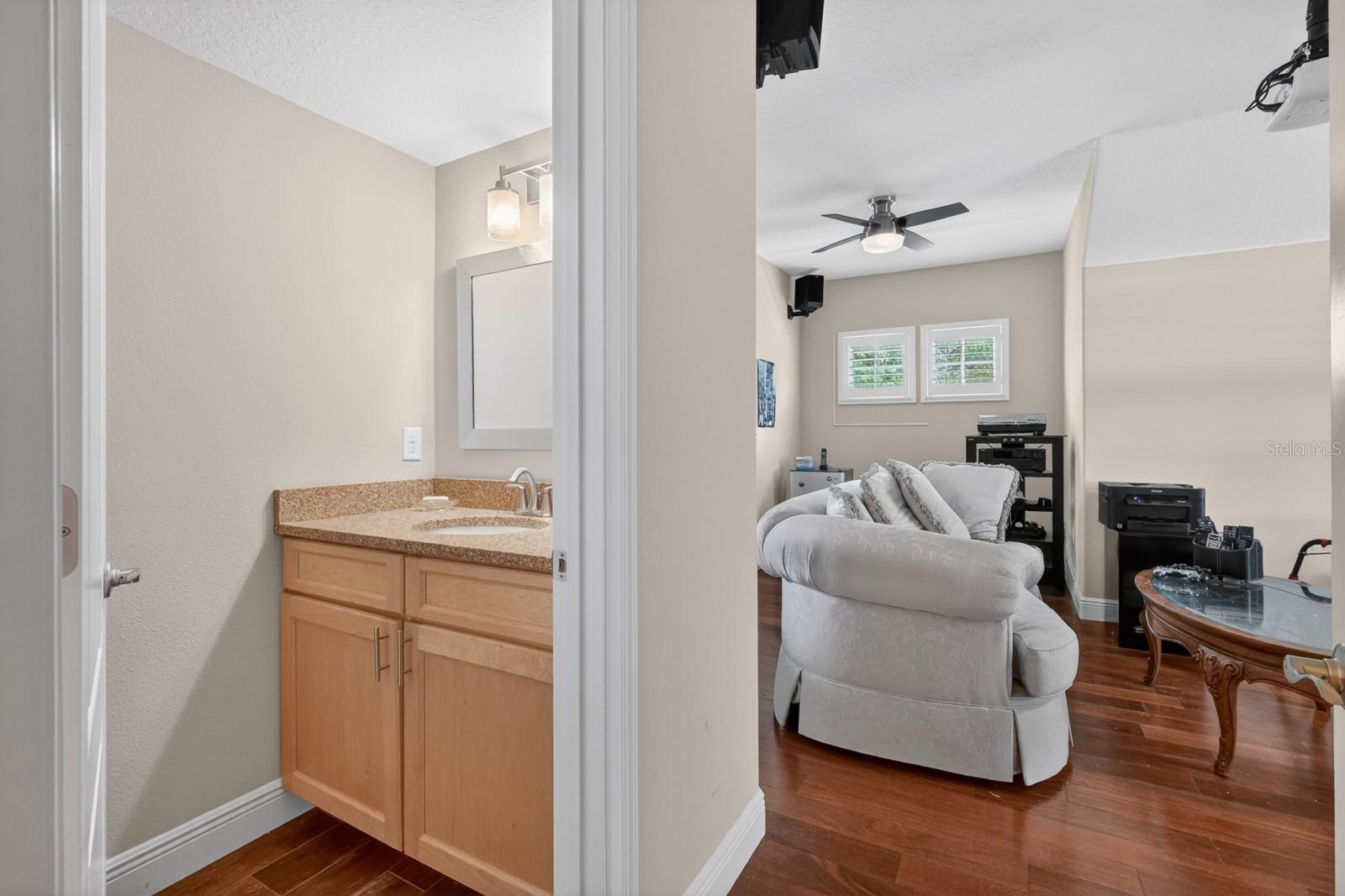 Image 41 of 76 For 1806 Glenwood Oaks Lane