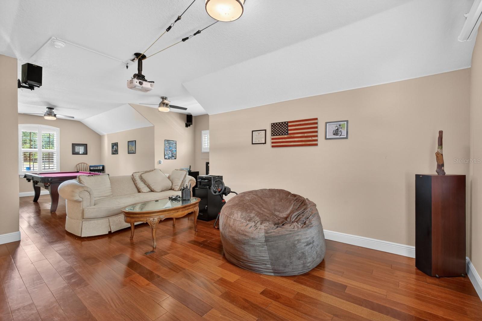 Image 45 of 76 For 1806 Glenwood Oaks Lane