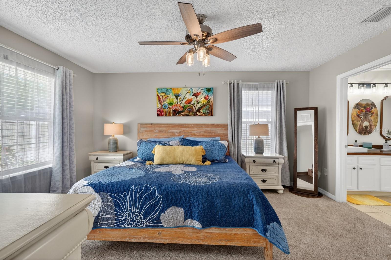 Image 19 of 39 For 27 Lyndenhurst Lane