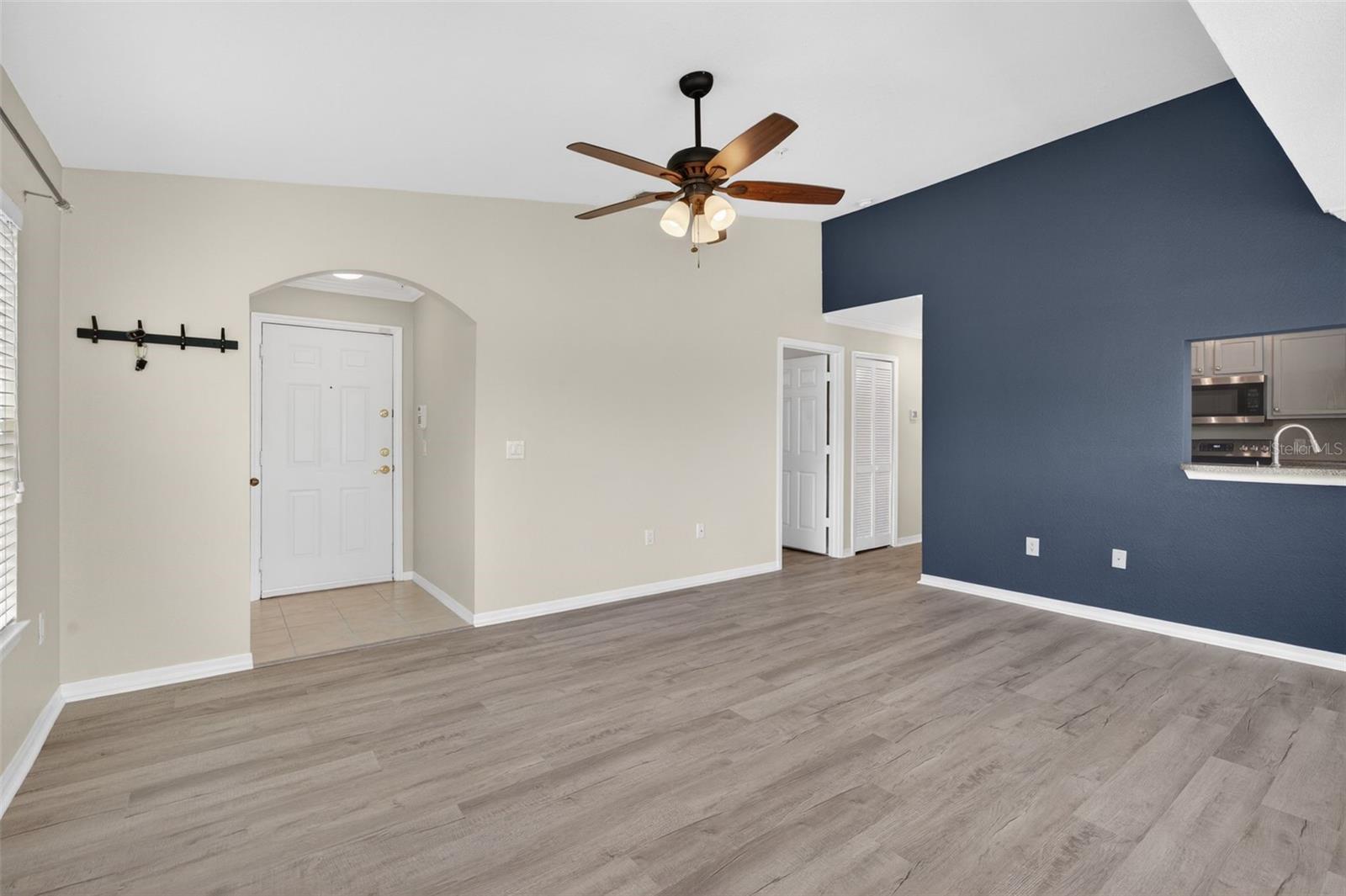 Image 10 of 78 For 7800 Point Meadows Drive 1338