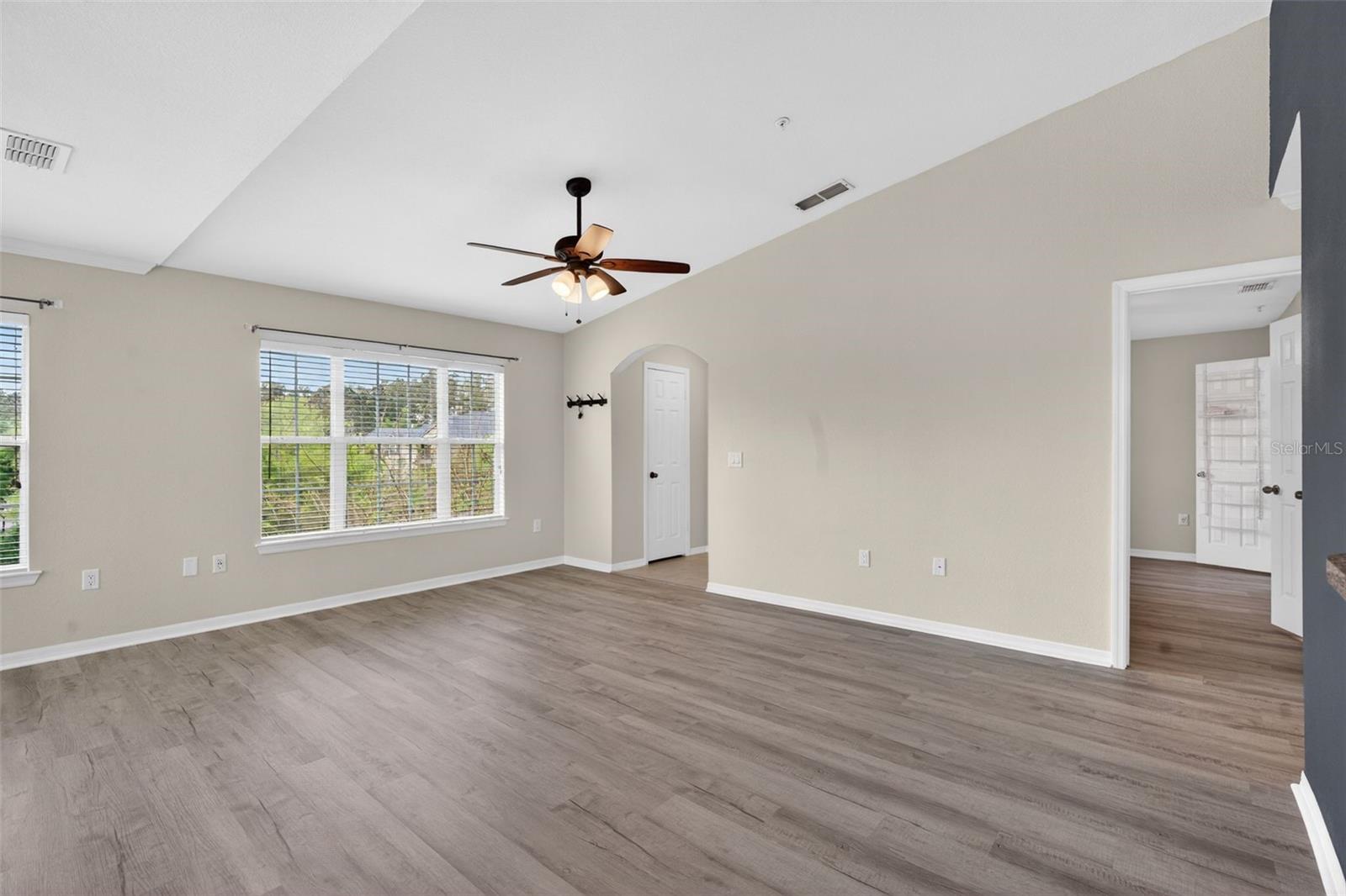 Image 17 of 78 For 7800 Point Meadows Drive 1338