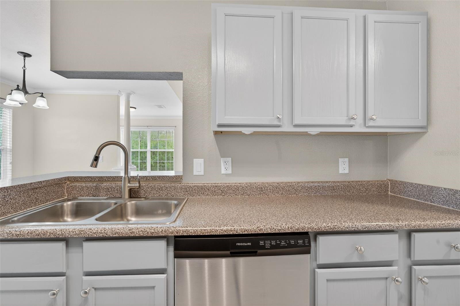 Image 20 of 78 For 7800 Point Meadows Drive 1338