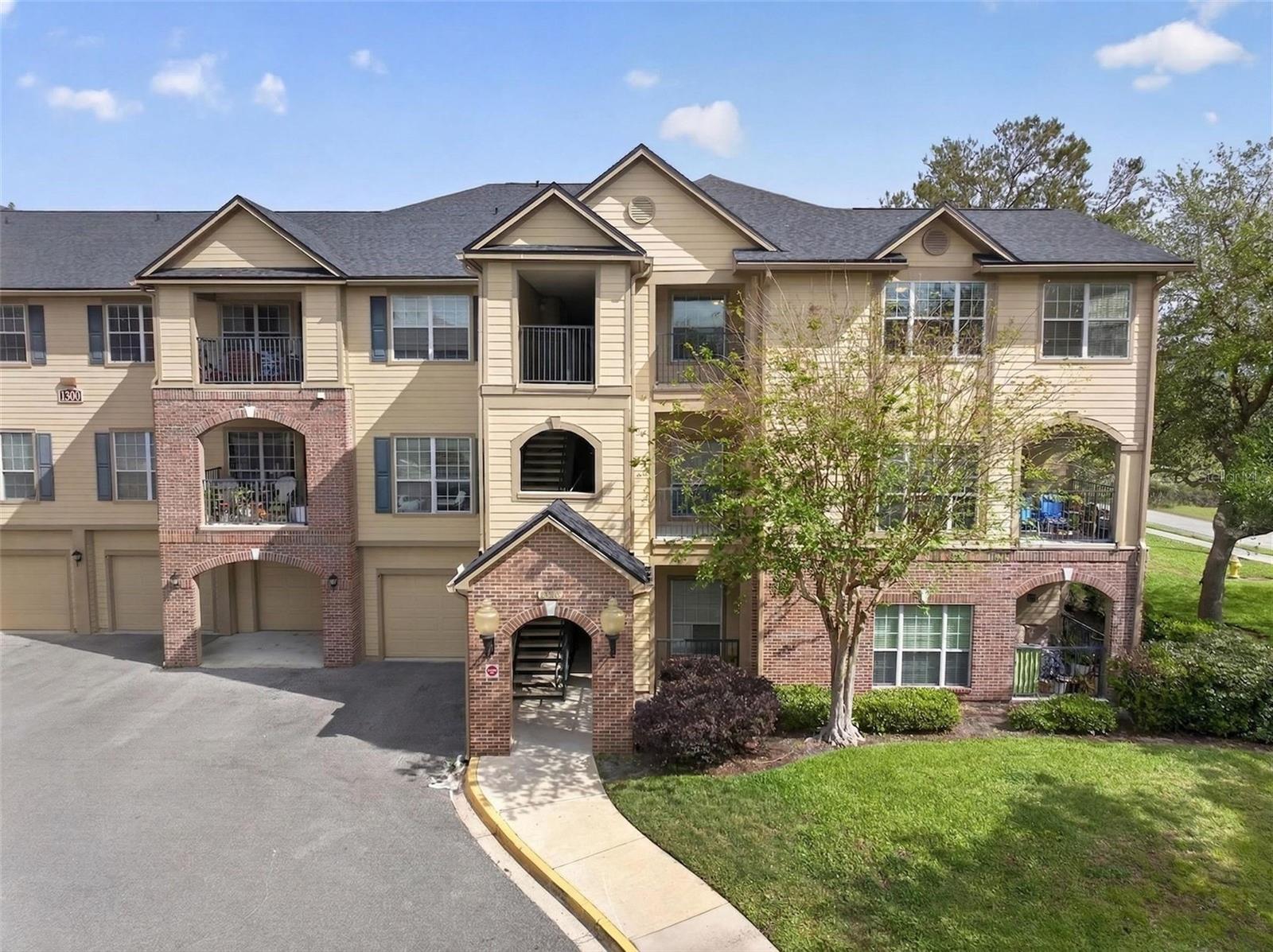 Image 48 of 78 For 7800 Point Meadows Drive 1338