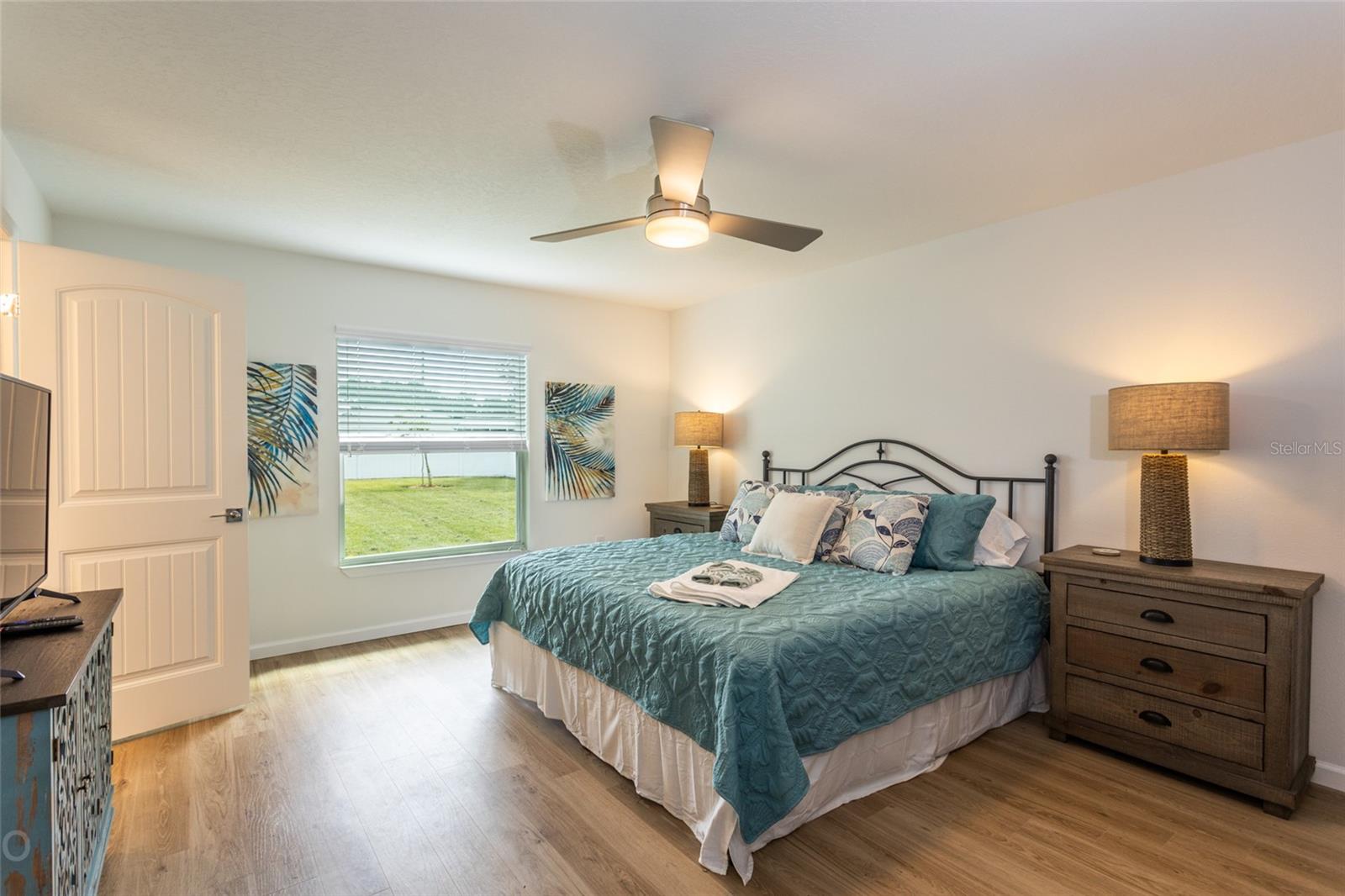 Image 10 of 31 For 43 Freeland Lane