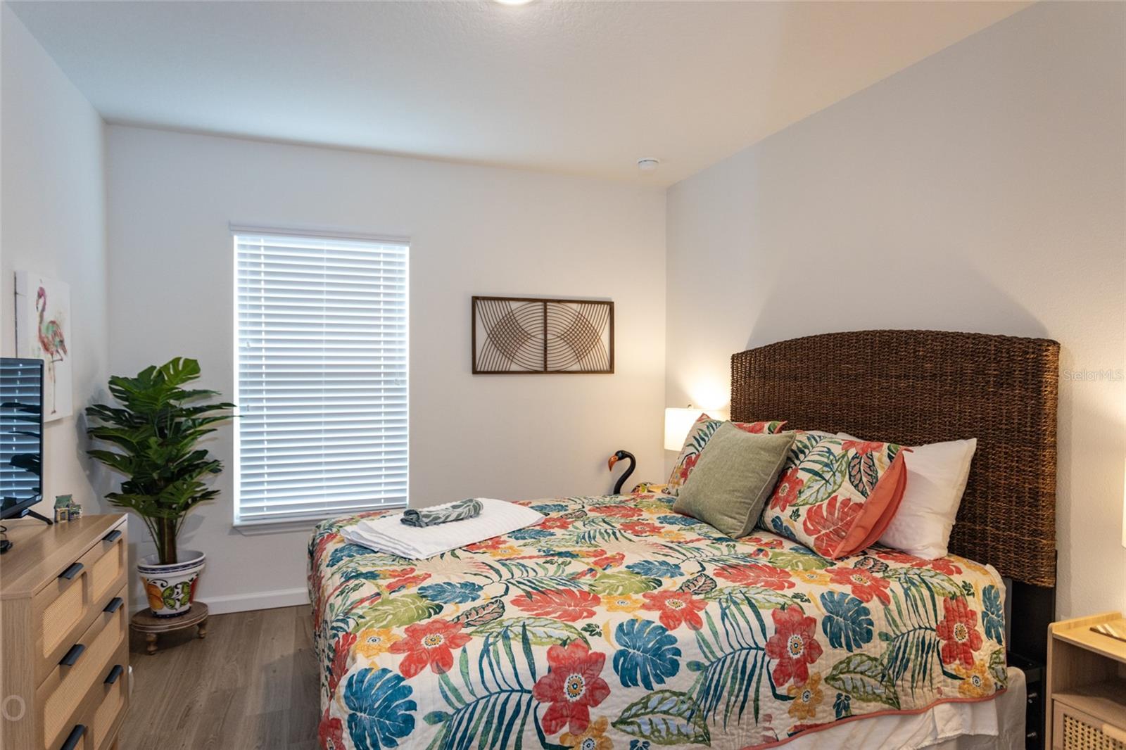 Image 29 of 31 For 43 Freeland Lane