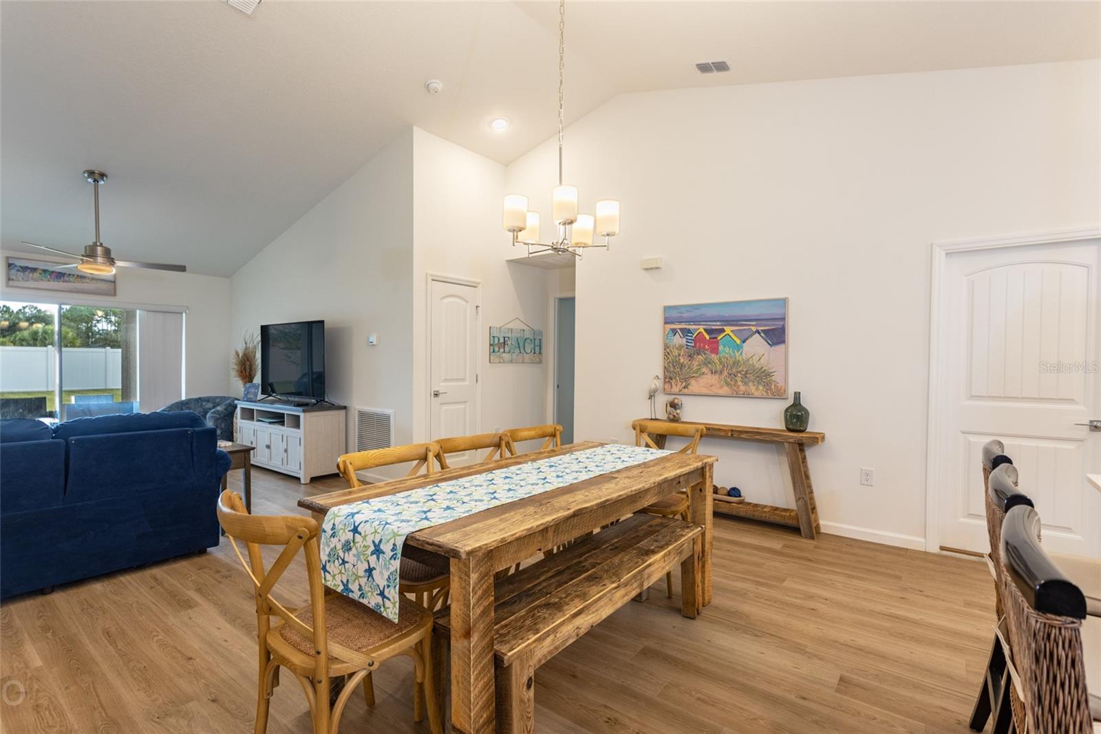 Image 4 of 31 For 43 Freeland Lane