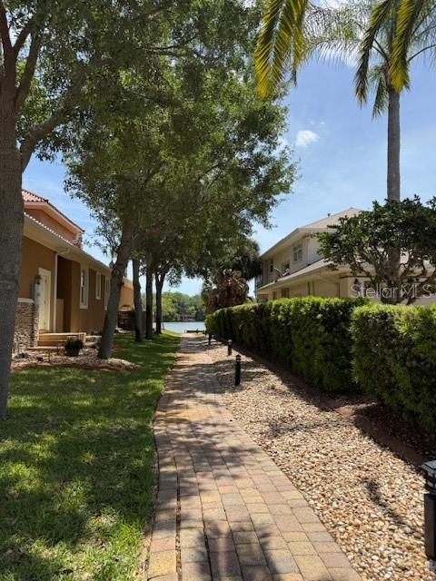 Image 5 of 9 For 75 Old Oak Drive S