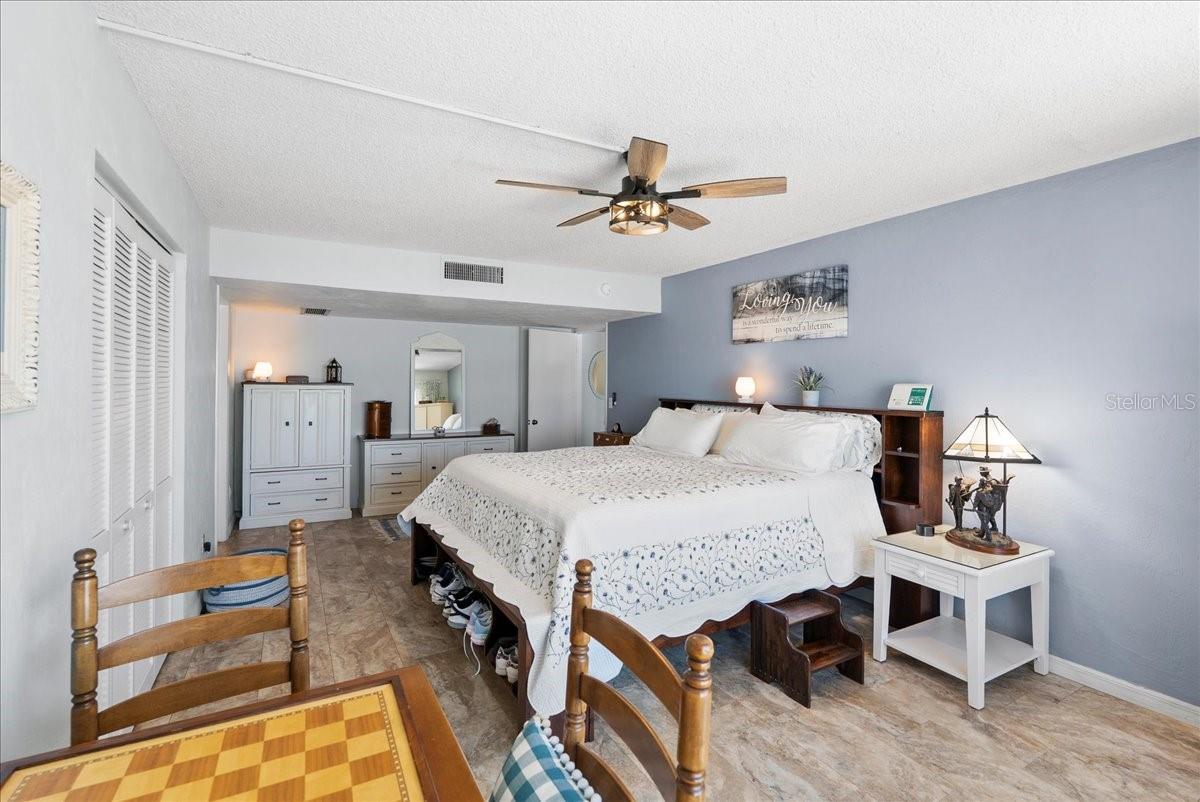 Image 16 of 49 For 3600 Ocean Shore Boulevard 712