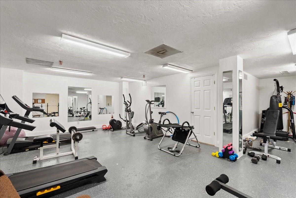 Image 34 of 49 For 3600 Ocean Shore Boulevard 712