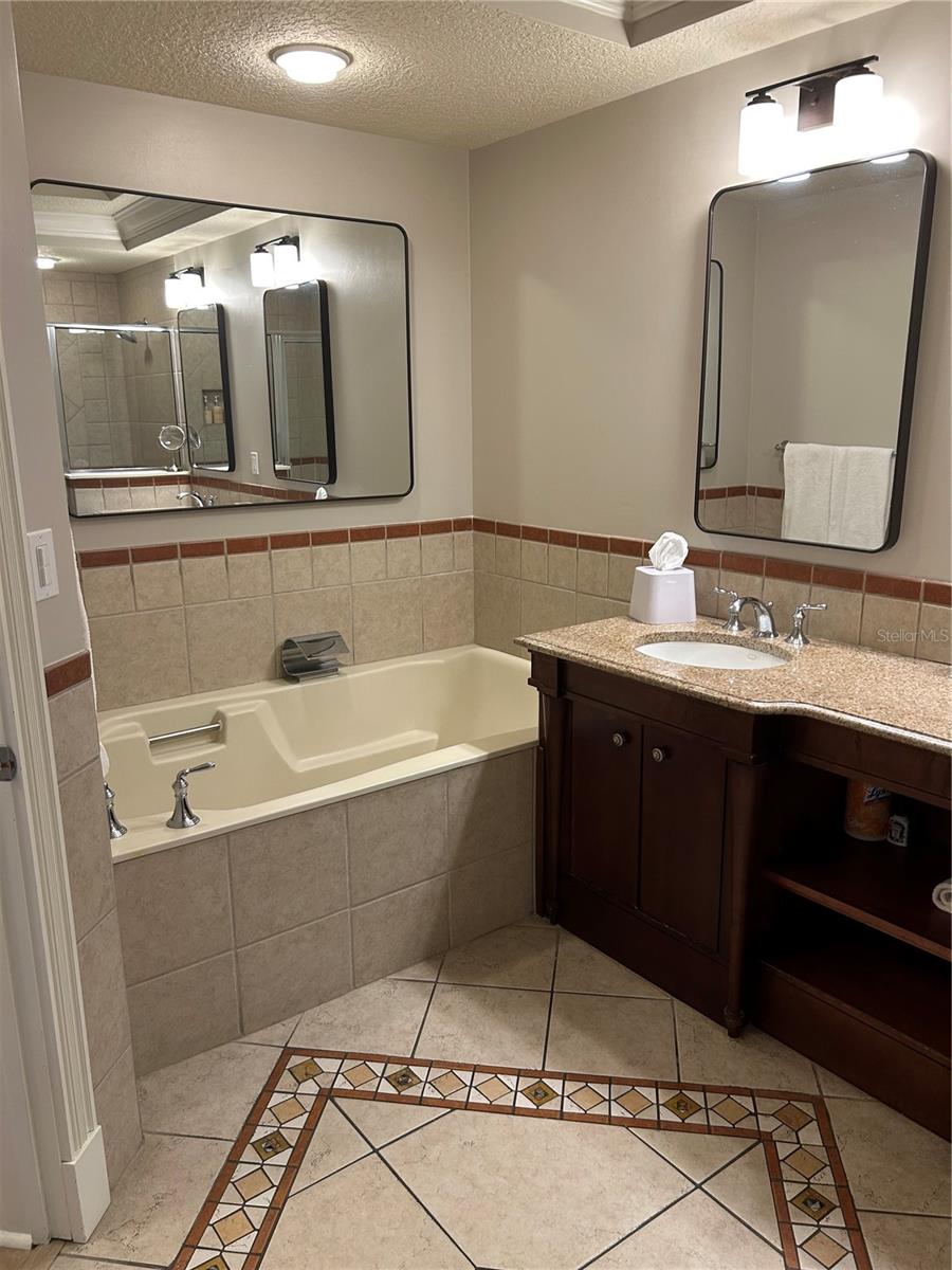 Image 16 of 35 For 200 Ocean Crest Dr  233