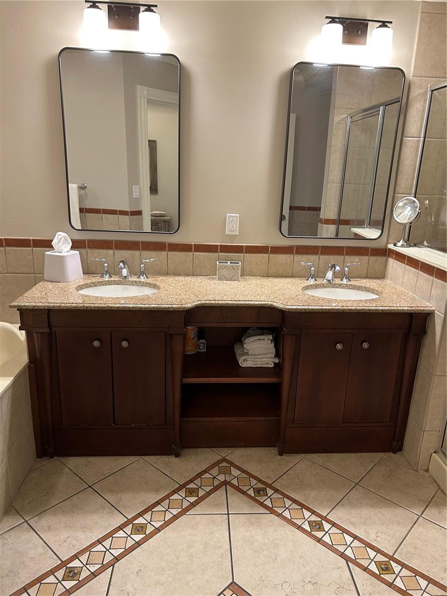 Image 17 of 35 For 200 Ocean Crest Dr  233