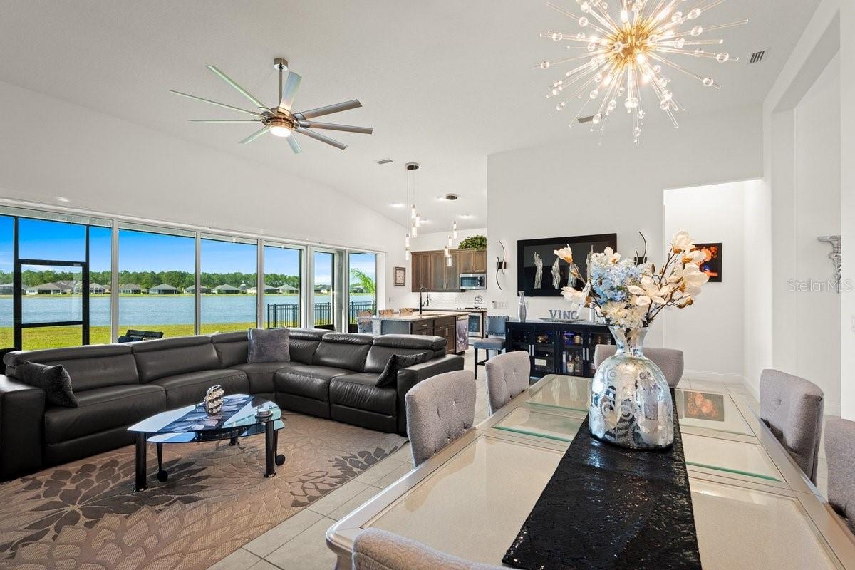 Image 16 of 84 For 260 Fuchsia Street