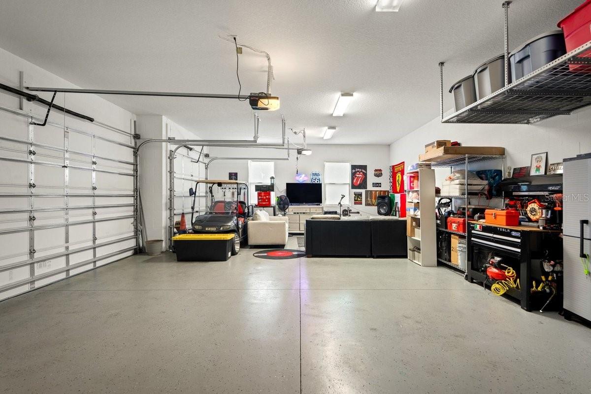 Image 49 of 84 For 260 Fuchsia Street