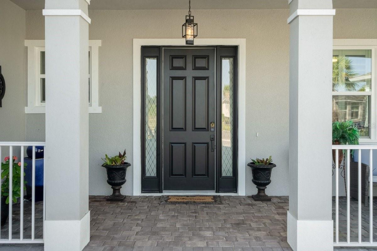 Image 7 of 84 For 260 Fuchsia Street