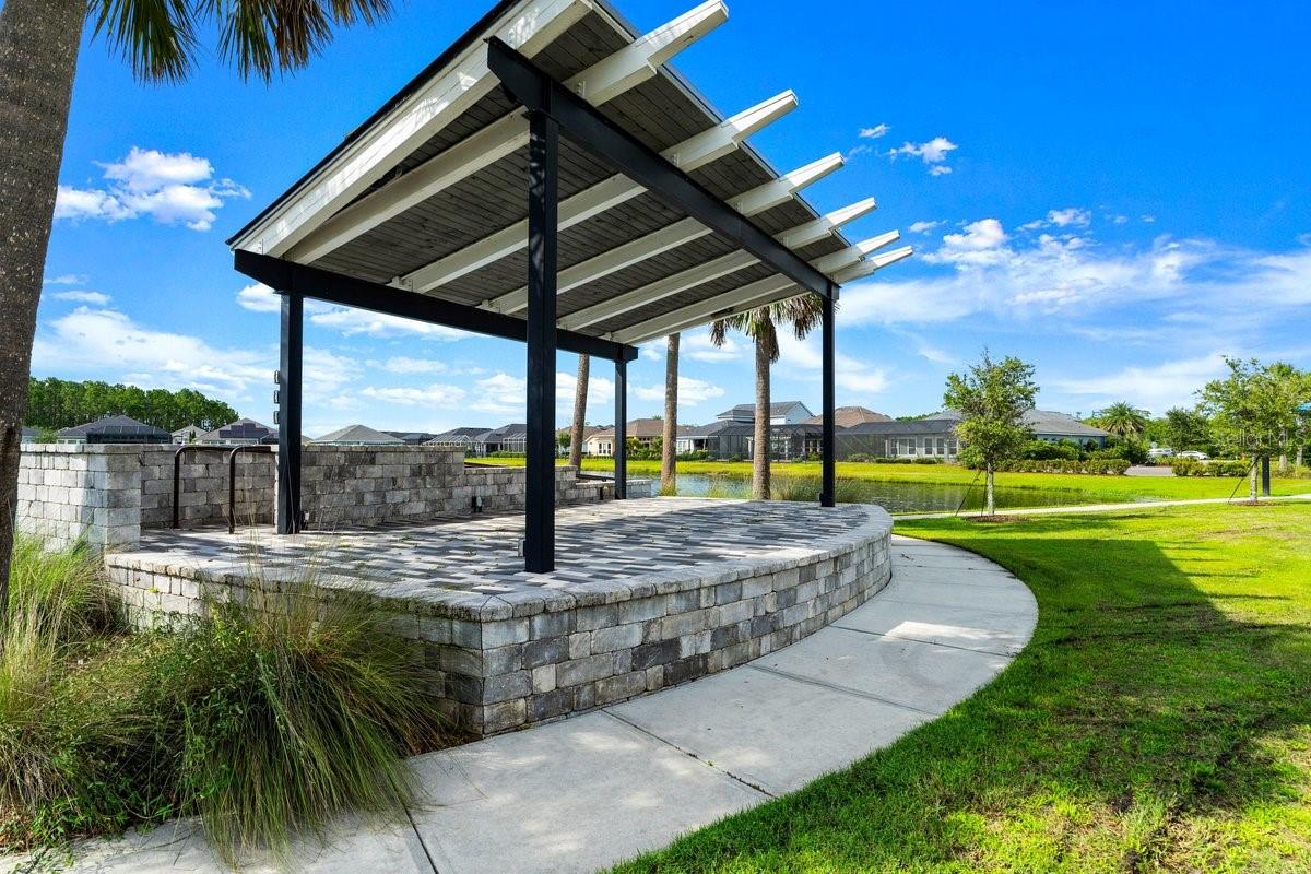 Image 72 of 84 For 260 Fuchsia Street