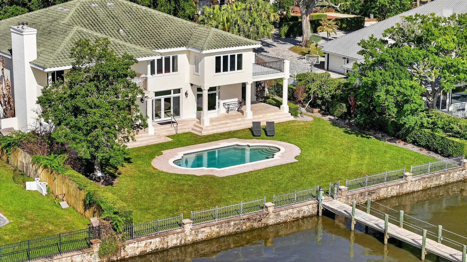 Image 2 of 68 For 70 Riverside Drive