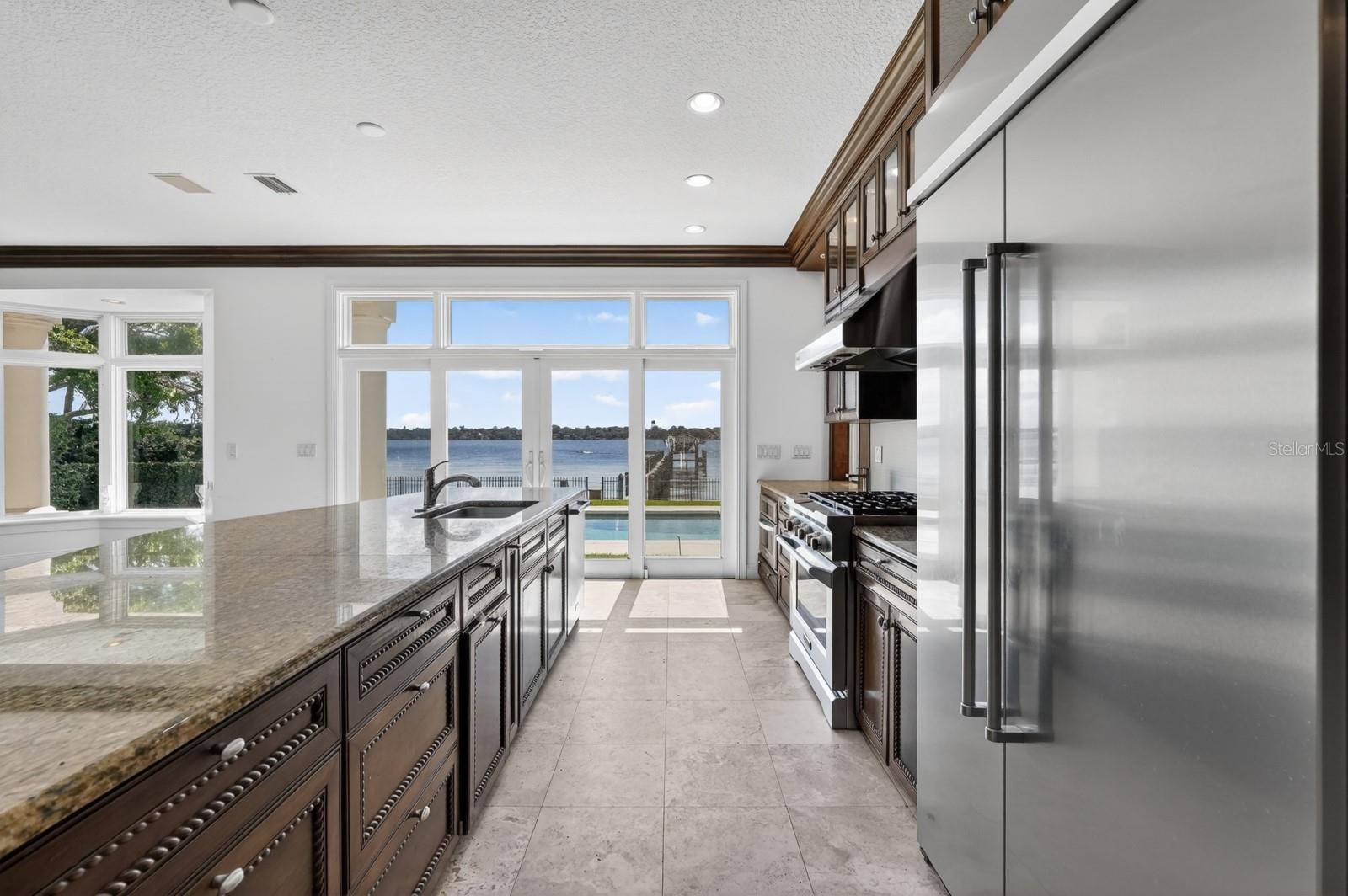 Image 30 of 68 For 70 Riverside Drive