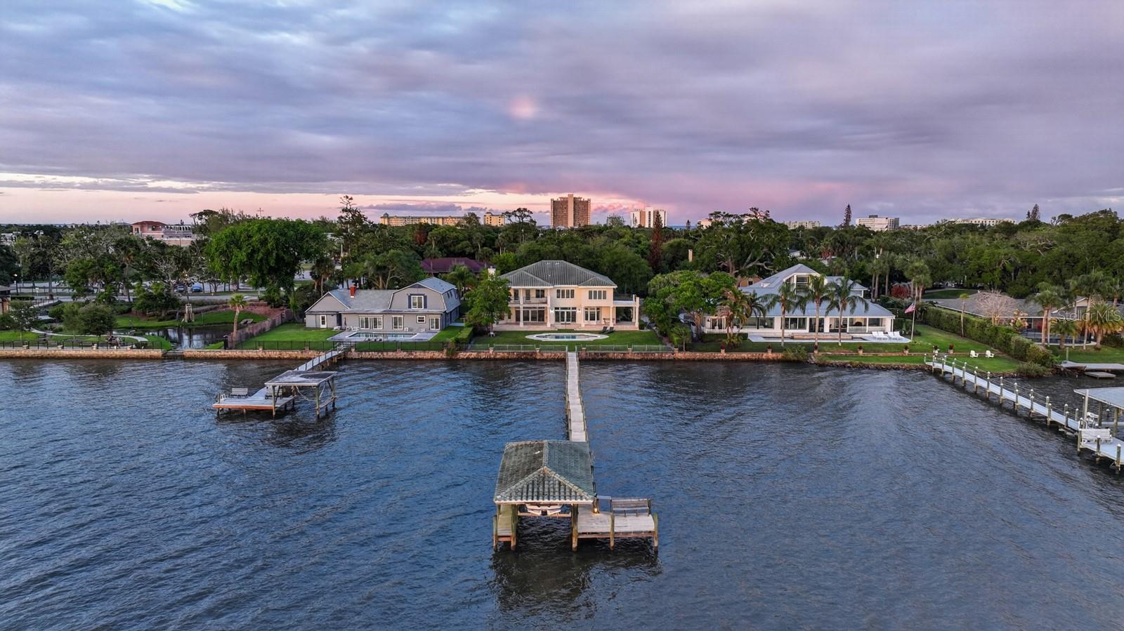 Image 56 of 68 For 70 Riverside Drive
