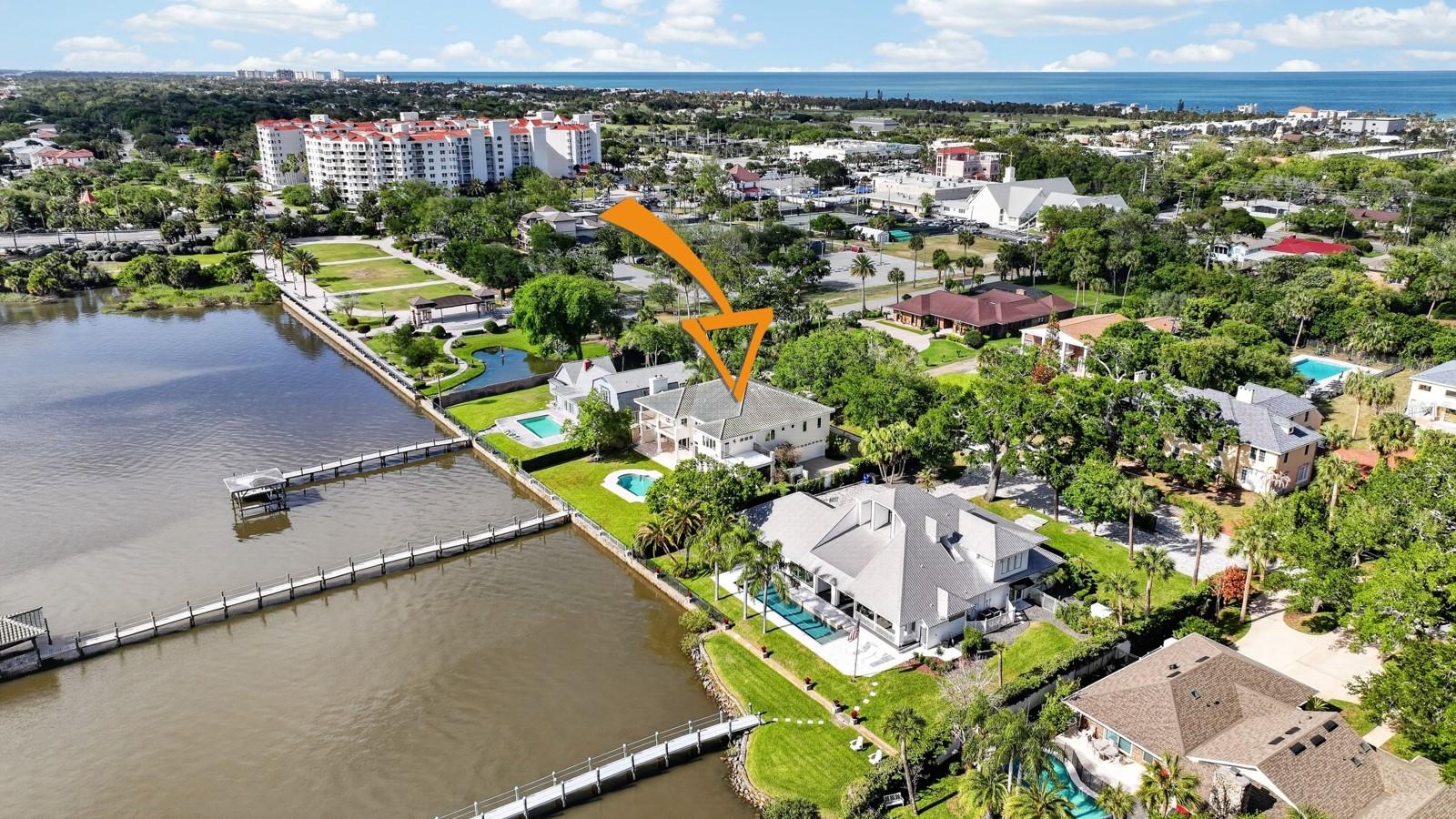 Image 9 of 68 For 70 Riverside Drive