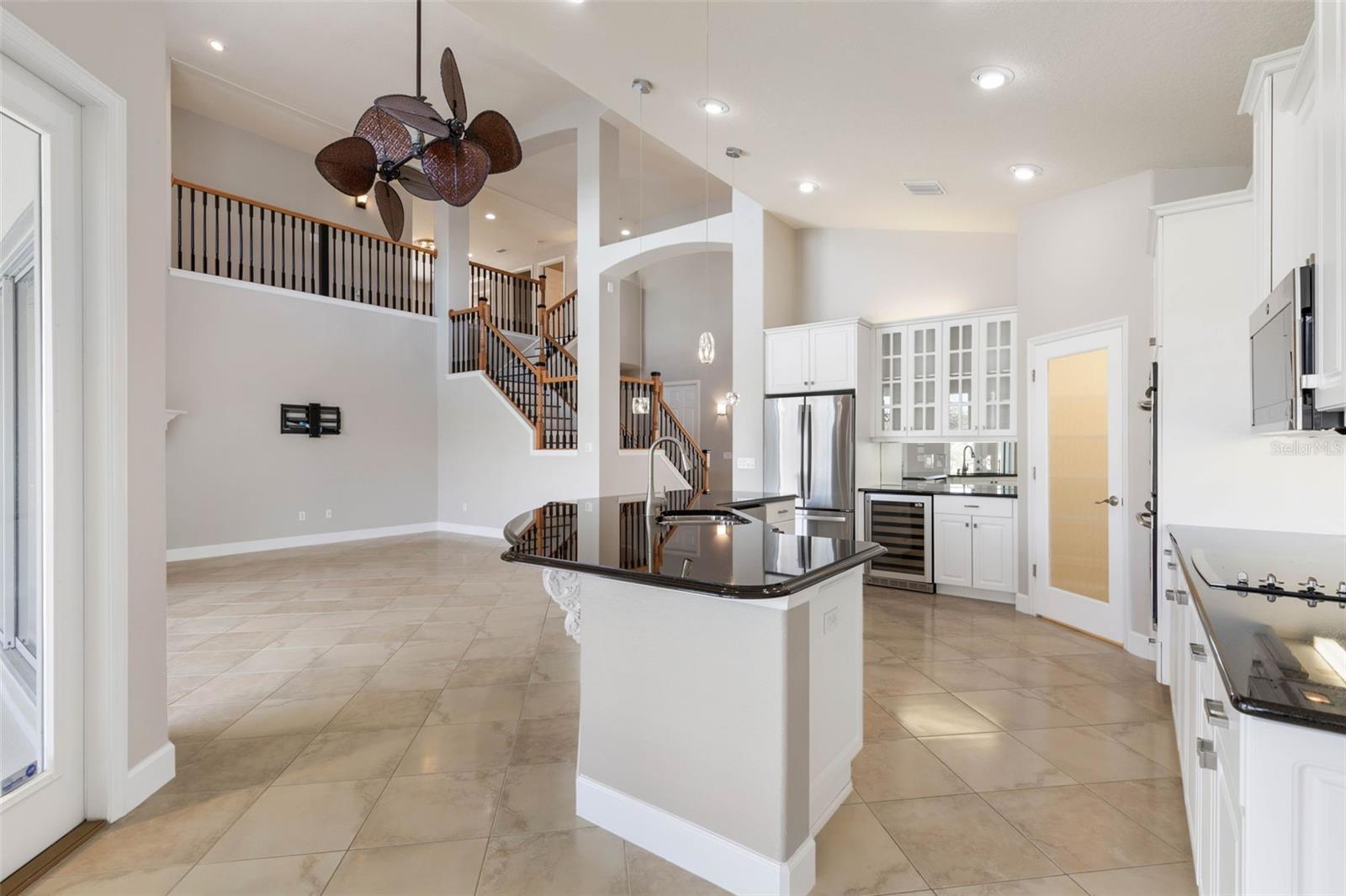 Image 13 of 100 For 37 Waterview Drive