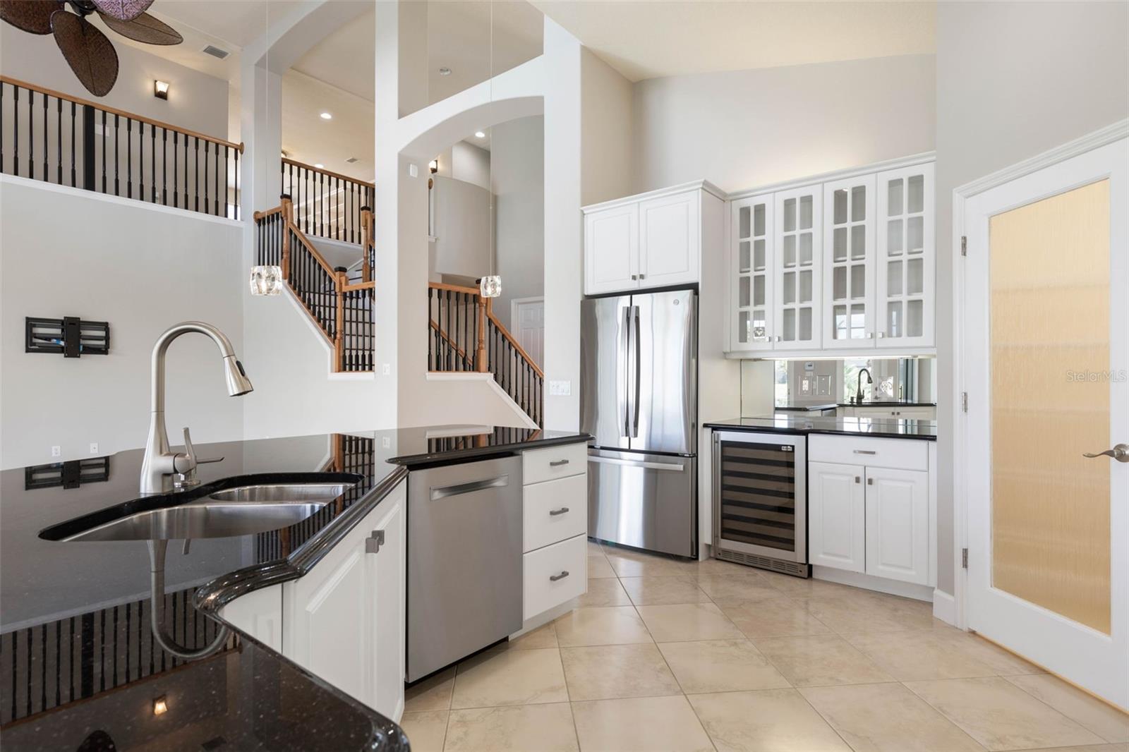 Image 14 of 100 For 37 Waterview Drive